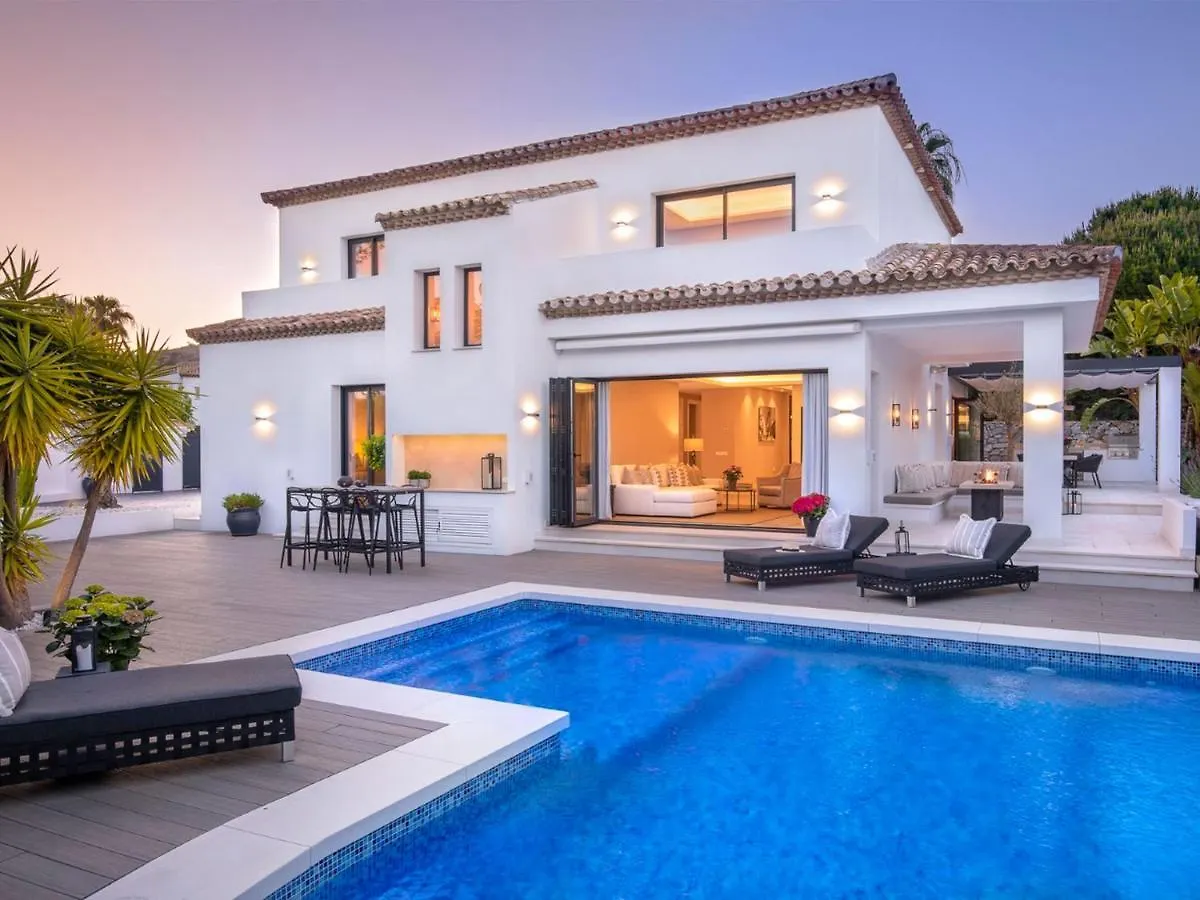 Vacation Marbella I Villa Lina, Golf Valley, Private Heated Pool, Jacuzzi, Close To The Marina Espagne